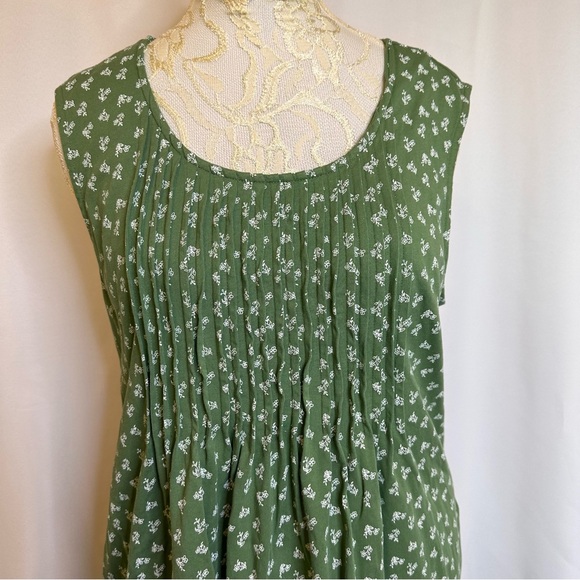 Green and White Floral Cotton Dress Pockets Vermont Country Store NWOT Large - Picture 2 of 12